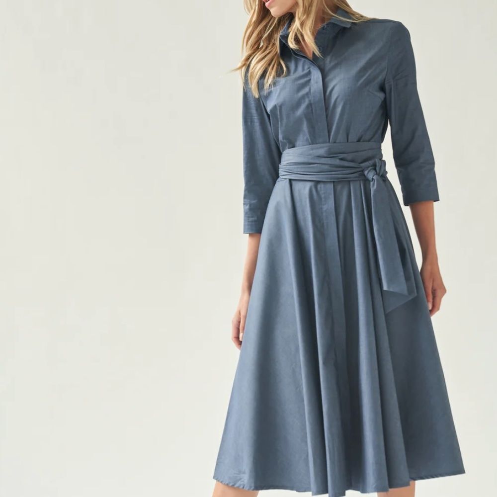 NWT Marianna Deri Women's M SHIRTDRESS WITH TIE BELT BLUE